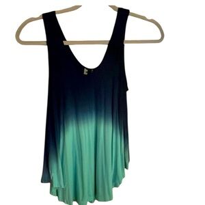 I.L.U. Navy green ombré v neck tank size XS